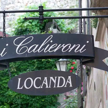 Πανσιόν Locanda I Calieroni *