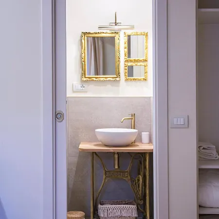 Locanda I Calieroni בית הארחה *